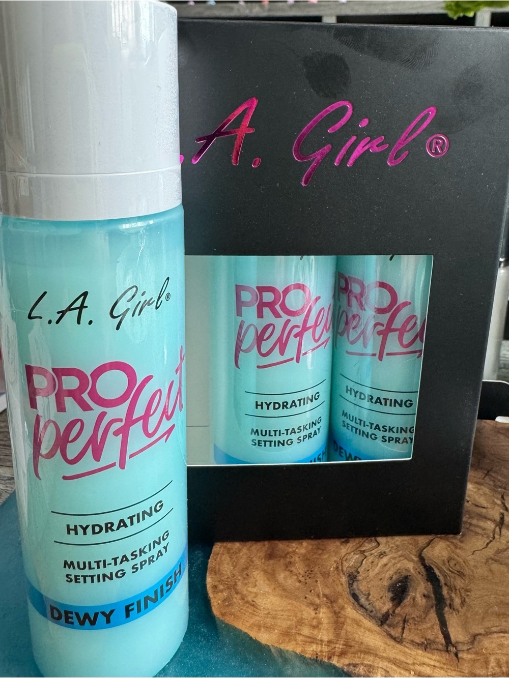 L.A. Girl Pro Perfect Hydrating Setting Spray - Dewy Finish